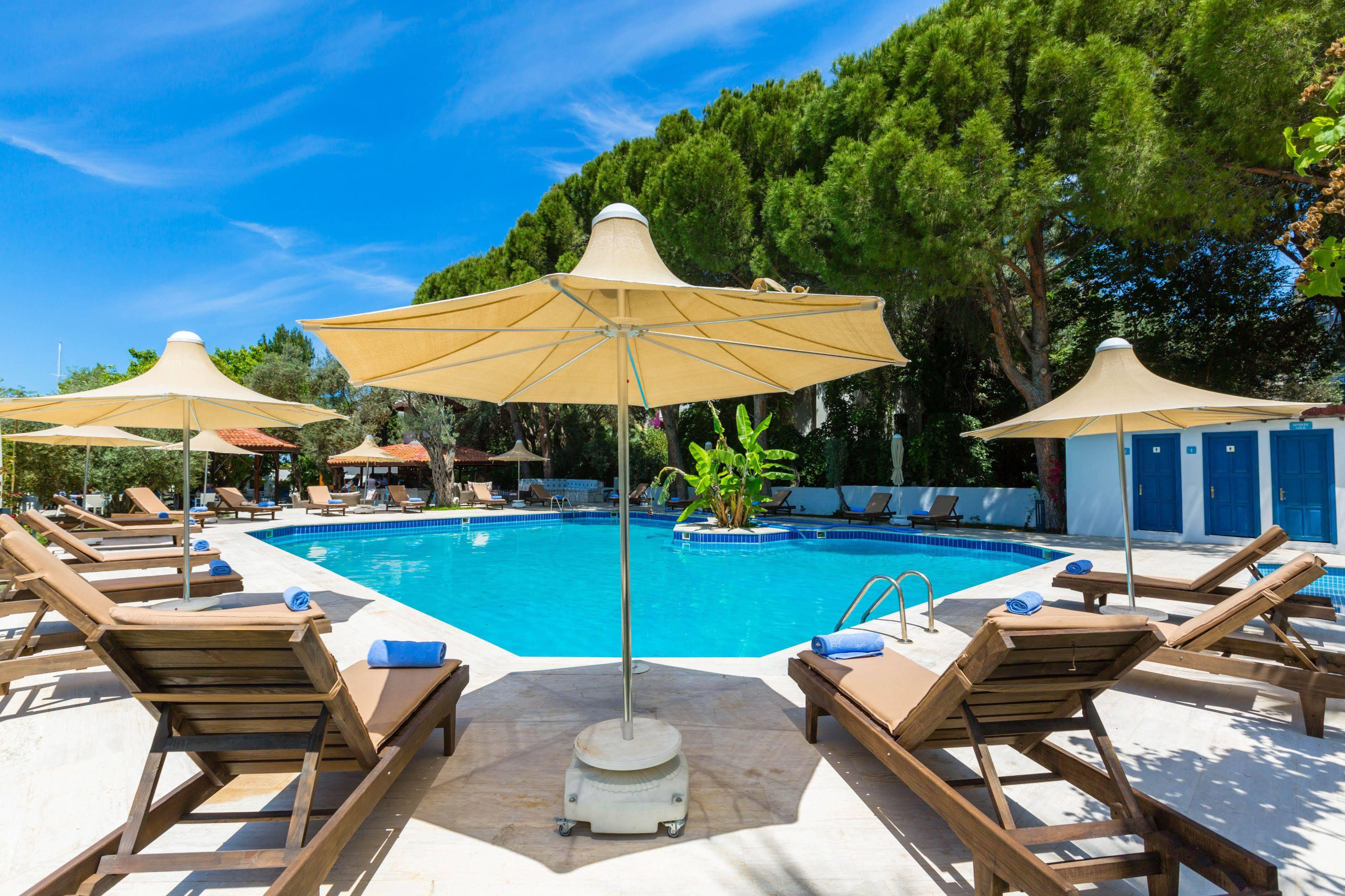 Risus Garden Marina Hotel Kusadasi Exterior photo